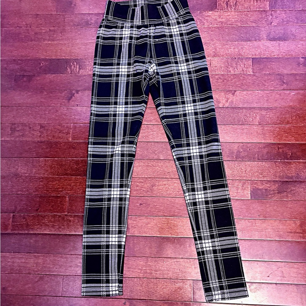 Plaid Women’s Bottoms - Black and White